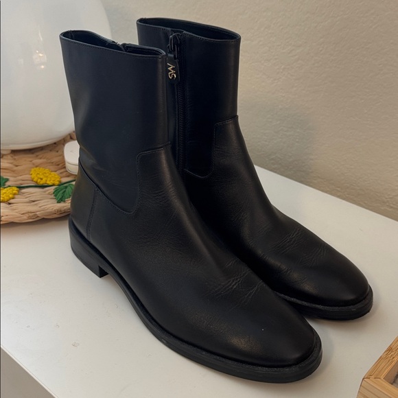 Stuart Weitzmann black ankle boots - Size US 6 - Picture 2 of 10